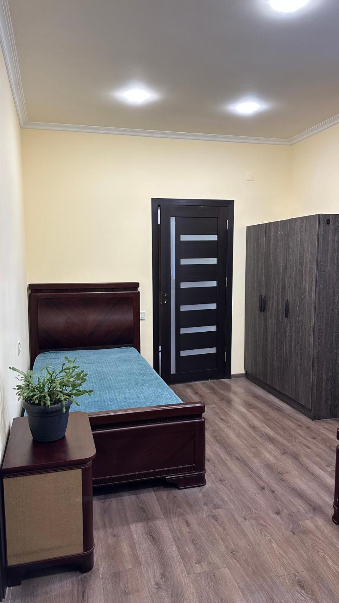 Rest & Relax Hotel Yerevan Bagian luar foto